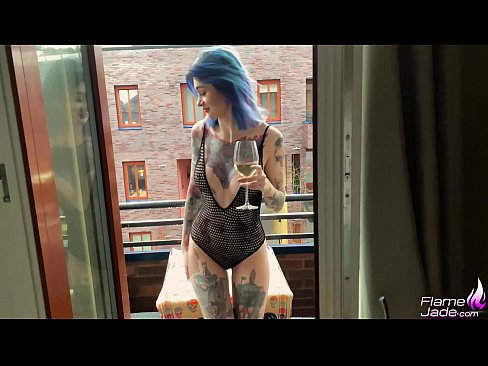 ❤️ Teine Mata'utia o Su'e ma le I'ula ma Feso'ota'i ma le Fa'atosina I lalo o le Lagi Matala ❤ Pono